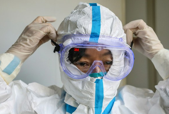 嚴查嚴打！海關已查處1120.5萬件出口不合規格口罩和防疫物資！