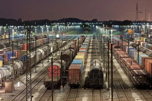 10月1日起,印度鐵路公司將重新開始征收15%的旺季附加費(圖1)